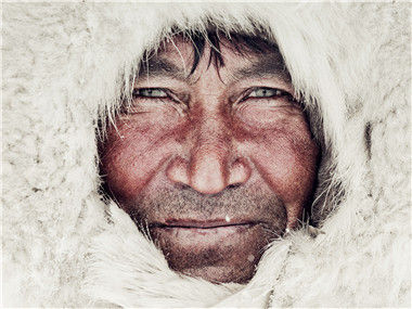 【TED】世界上正在消失的部落的美丽肖像